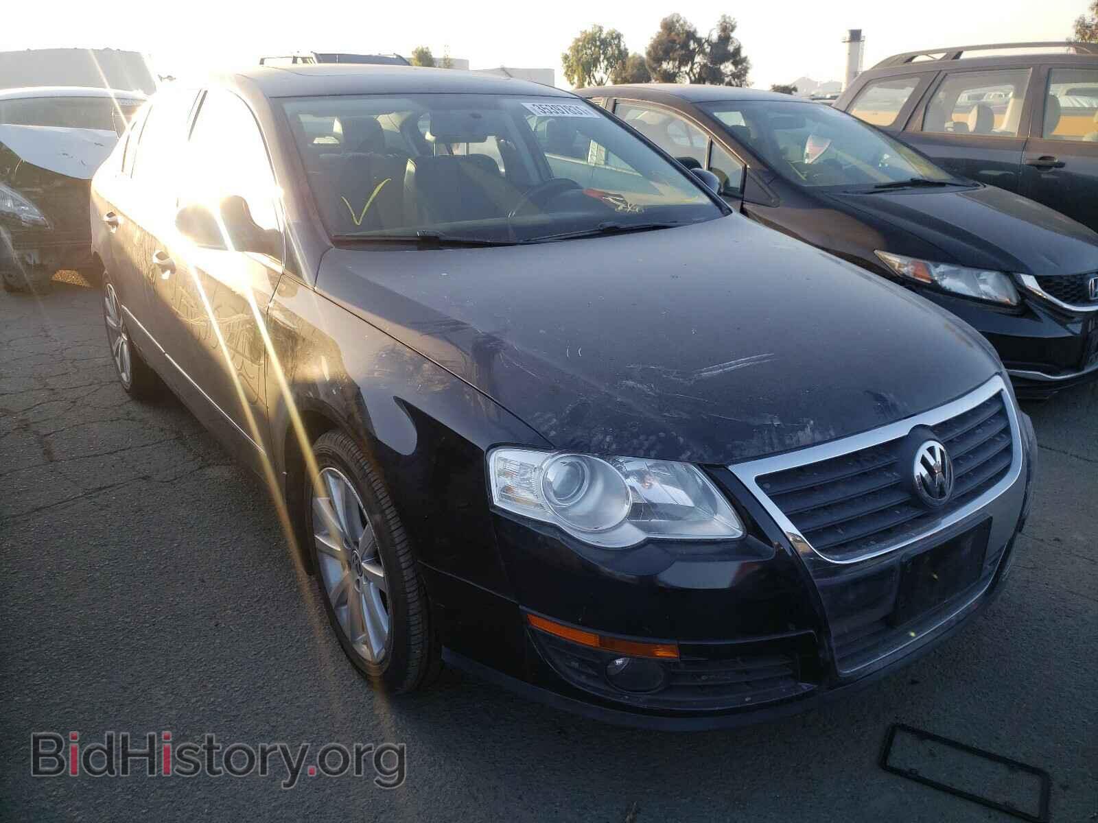 Photo WVWJM7AN2AE169159 - VOLKSWAGEN PASSAT 2010