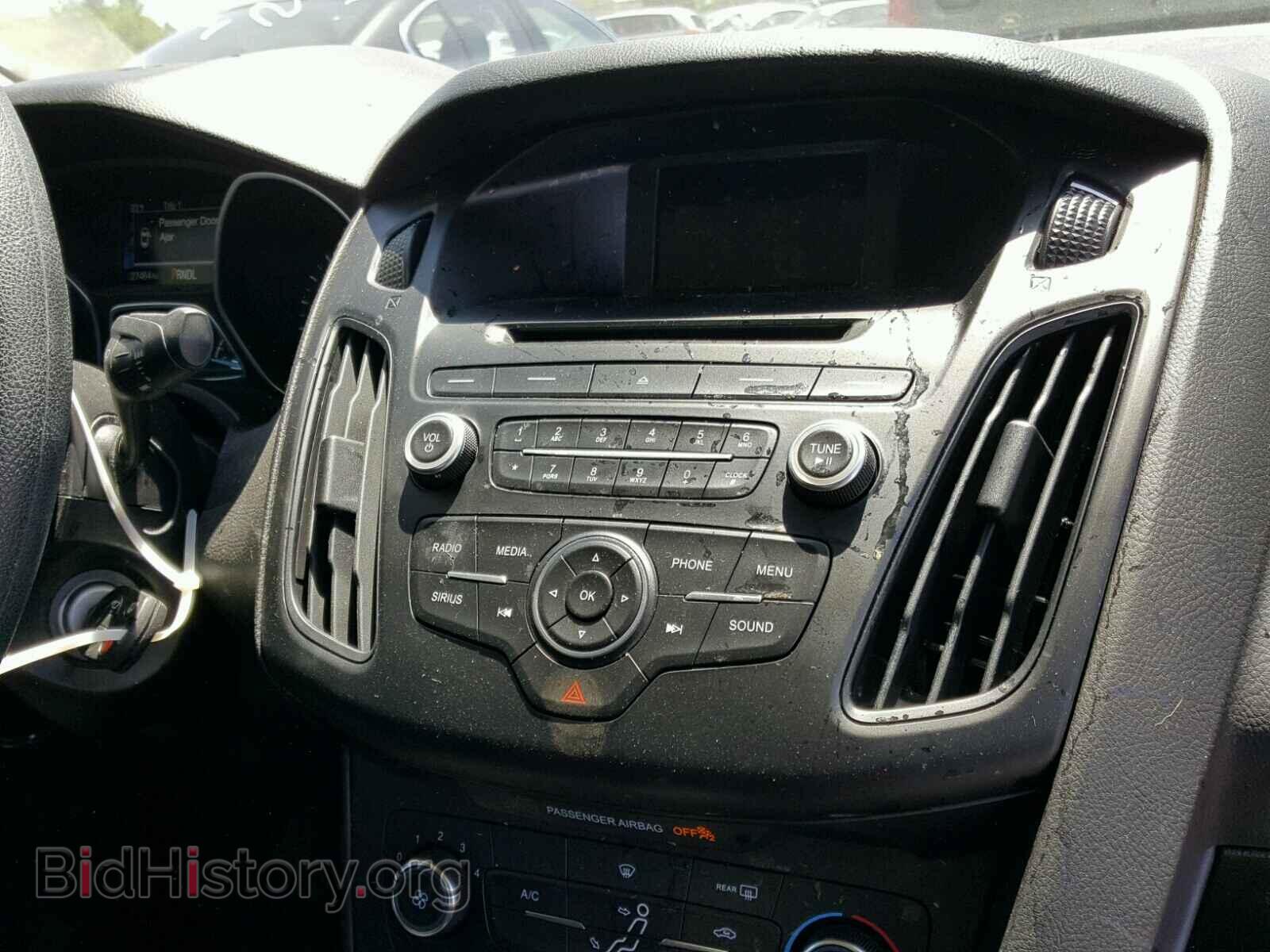 2017 FORD FOCUS - VIN: 1FADP3F24HL220846 - Photo 9