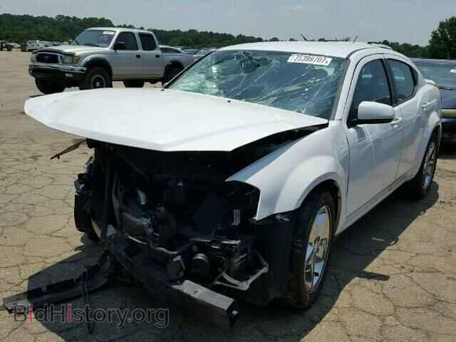 2011 DODGE AVENGER - VIN: 1B3BD1FB2BN557415 - Фото 2
