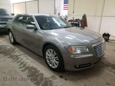 2014 Chrysler 300, серебристый — VIN 2C3CCARG7EH323236, Copart