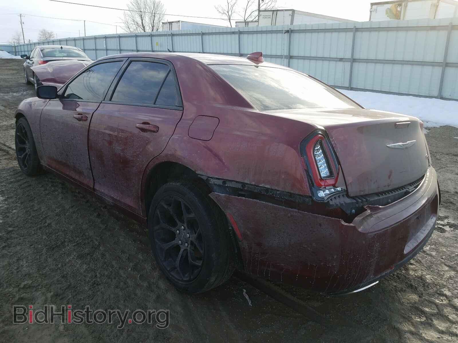 2019 CHRYSLER 300 - VIN: 2C3CCABG6KH682731 - Фото 3