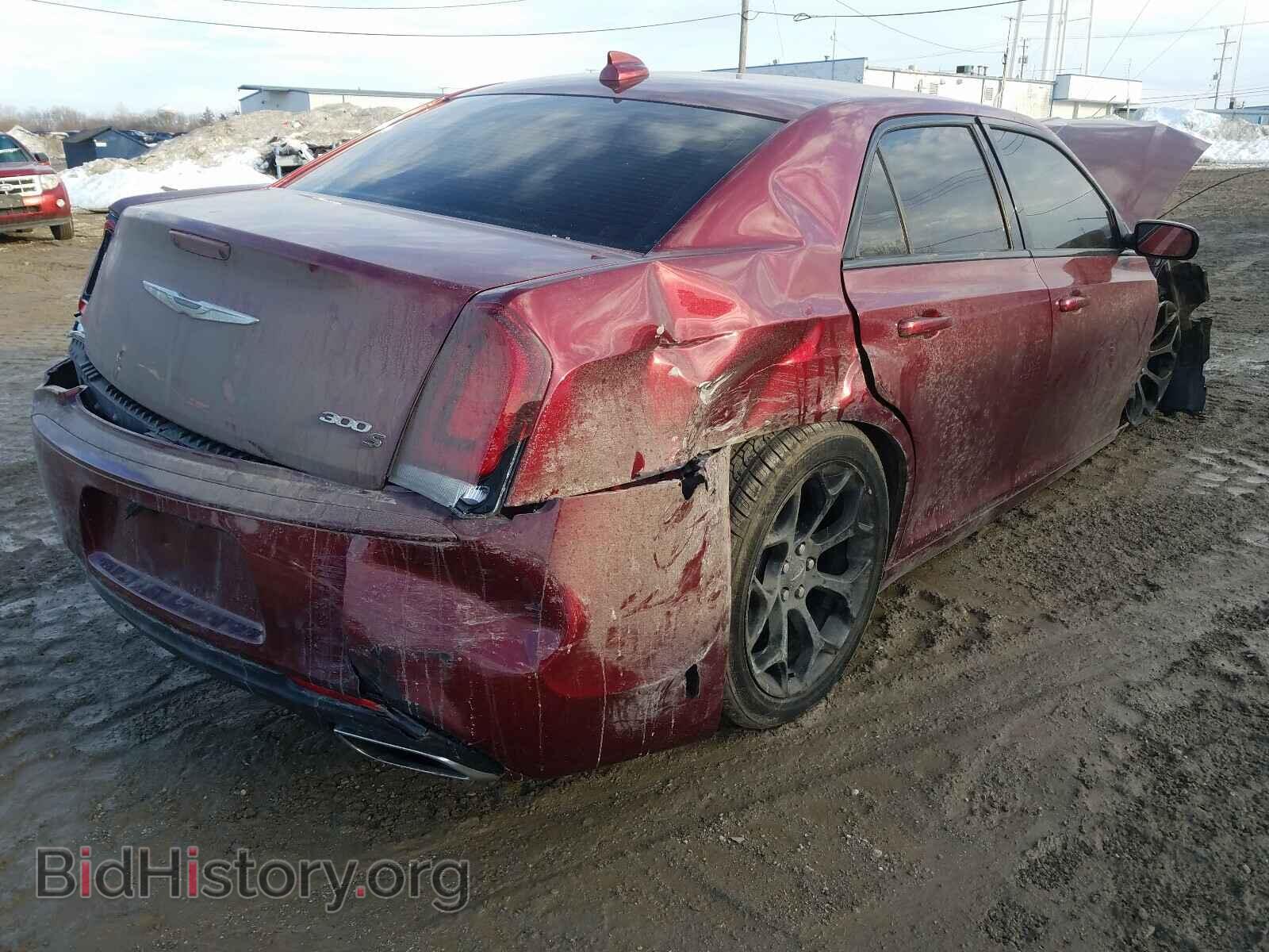 2019 CHRYSLER 300 - VIN: 2C3CCABG6KH682731 - Фото 4