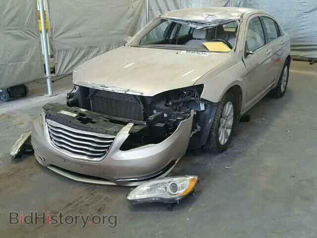 2013 CHRYSLER 200 - VIN: 1C3CCBBB8DN579962 - Фото 2