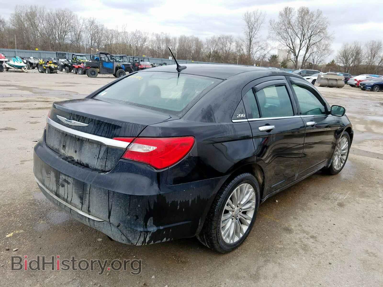 2012 CHRYSLER 200 - VIN: 1C3CCBCB0CN205584 - Фото 4