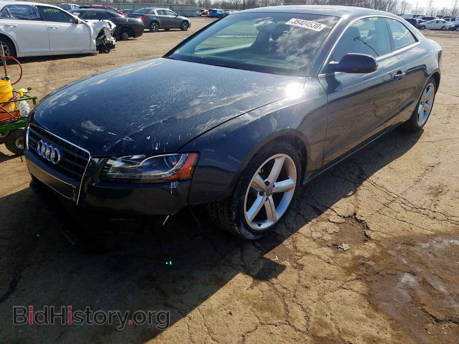 2010 AUDI A5 - VIN: WAULFAFR7AA007852 - Фото 2