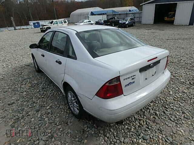 2007 FORD FOCUS - VIN: 1FAHP34N57W142539 - Фото 3