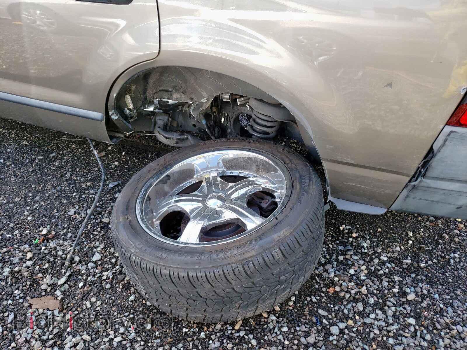 2005 FORD EXPLORER - VIN: 1FMZU62E95ZA65175 - Фото 9