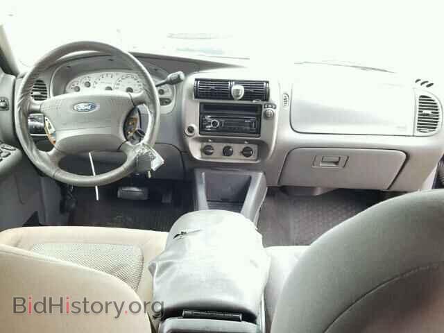 2005 FORD EXPLORER - VIN: 1FMZU67K15UB81935 - Photo 9