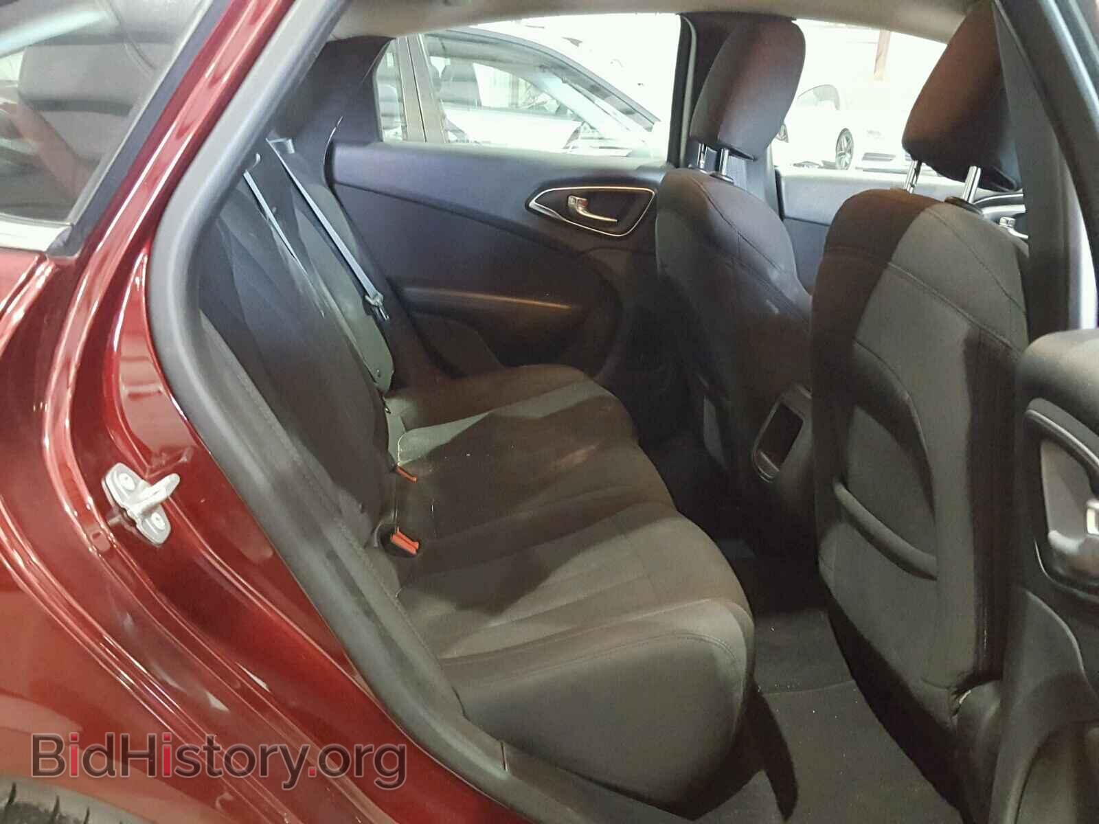 2015 CHRYSLER 200 - VIN: 1C3CCCAB2FN743572 - Photo 6