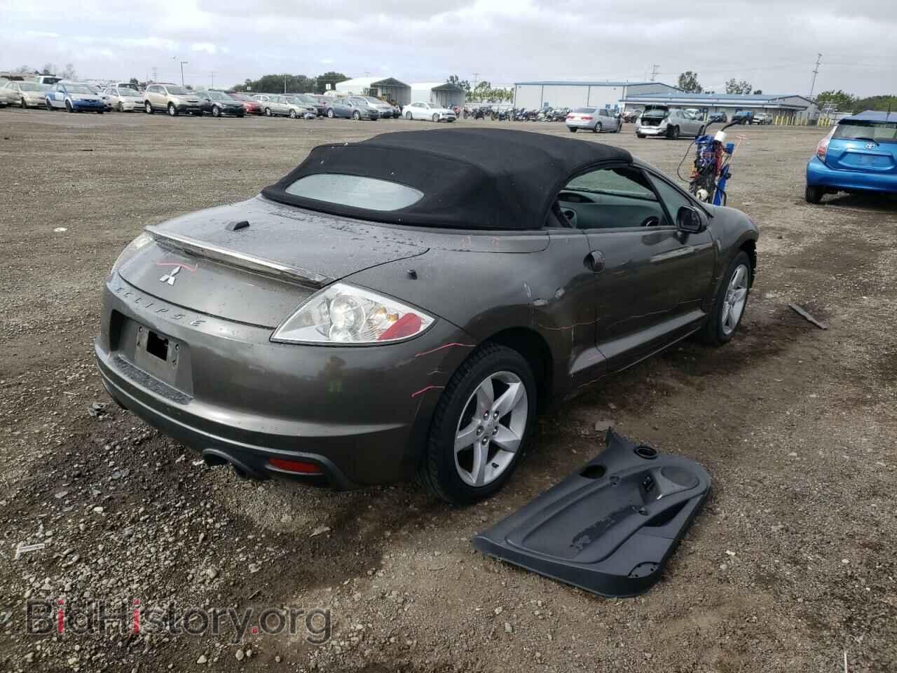 2010 MITSUBISHI ECLIPSE - VIN: 4A37L2EF3AE008822 - Photo 4