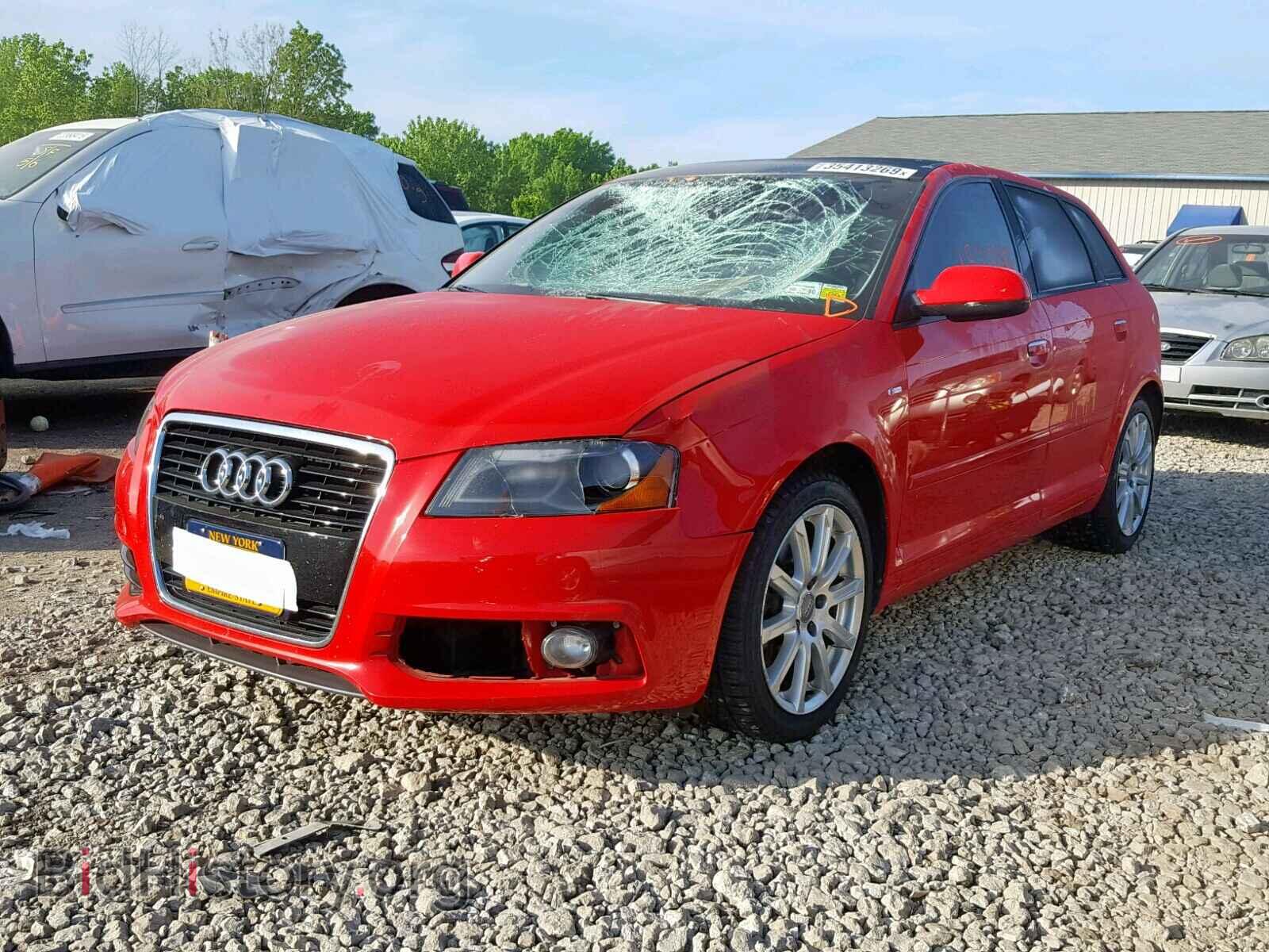 2012 AUDI A3 - VIN: WAUPEAFMXCA042770 - Фото 2