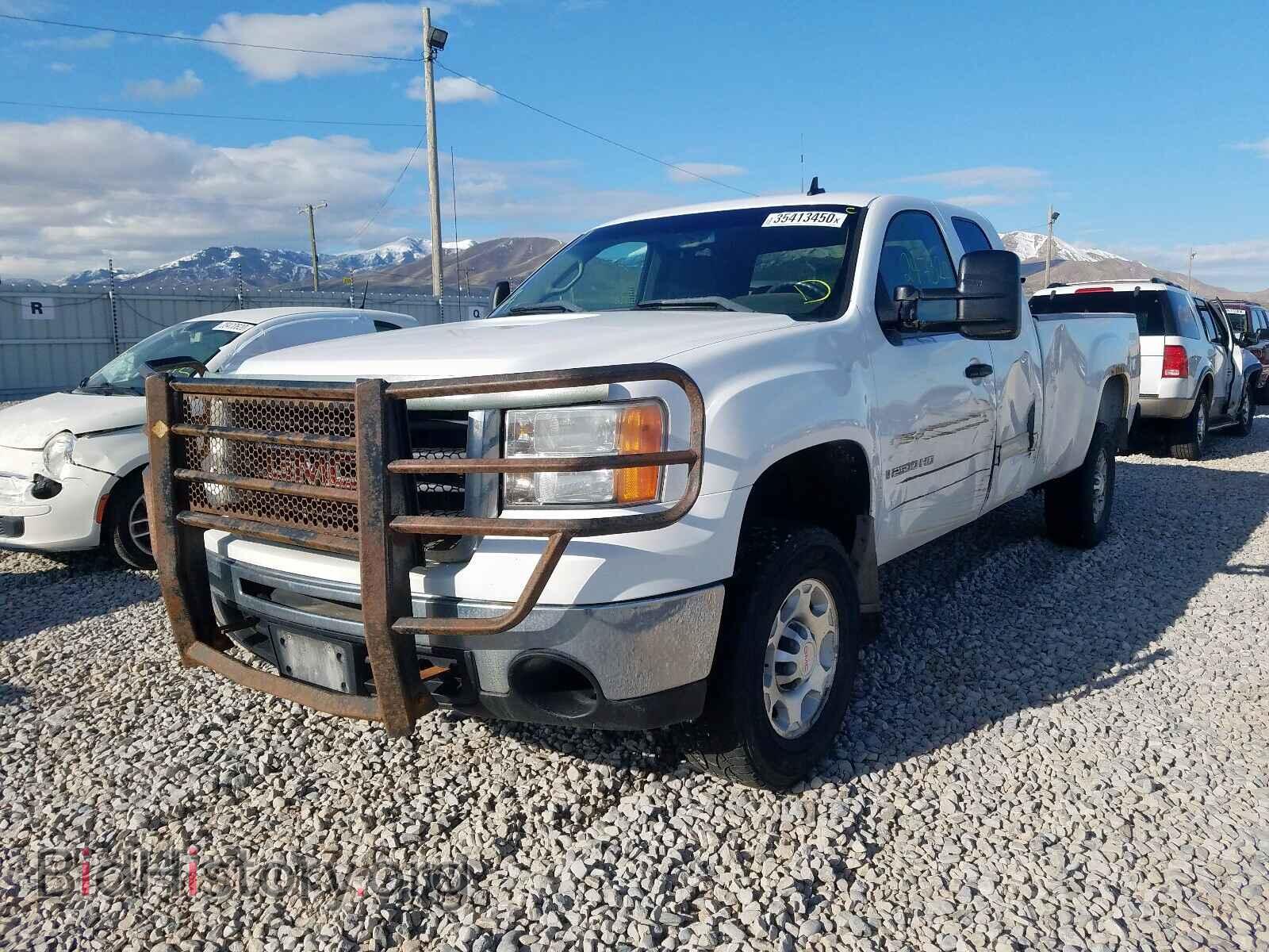 2007 GMC SIERRA - VIN: 1GTHK29K17E604196 - Фото 2