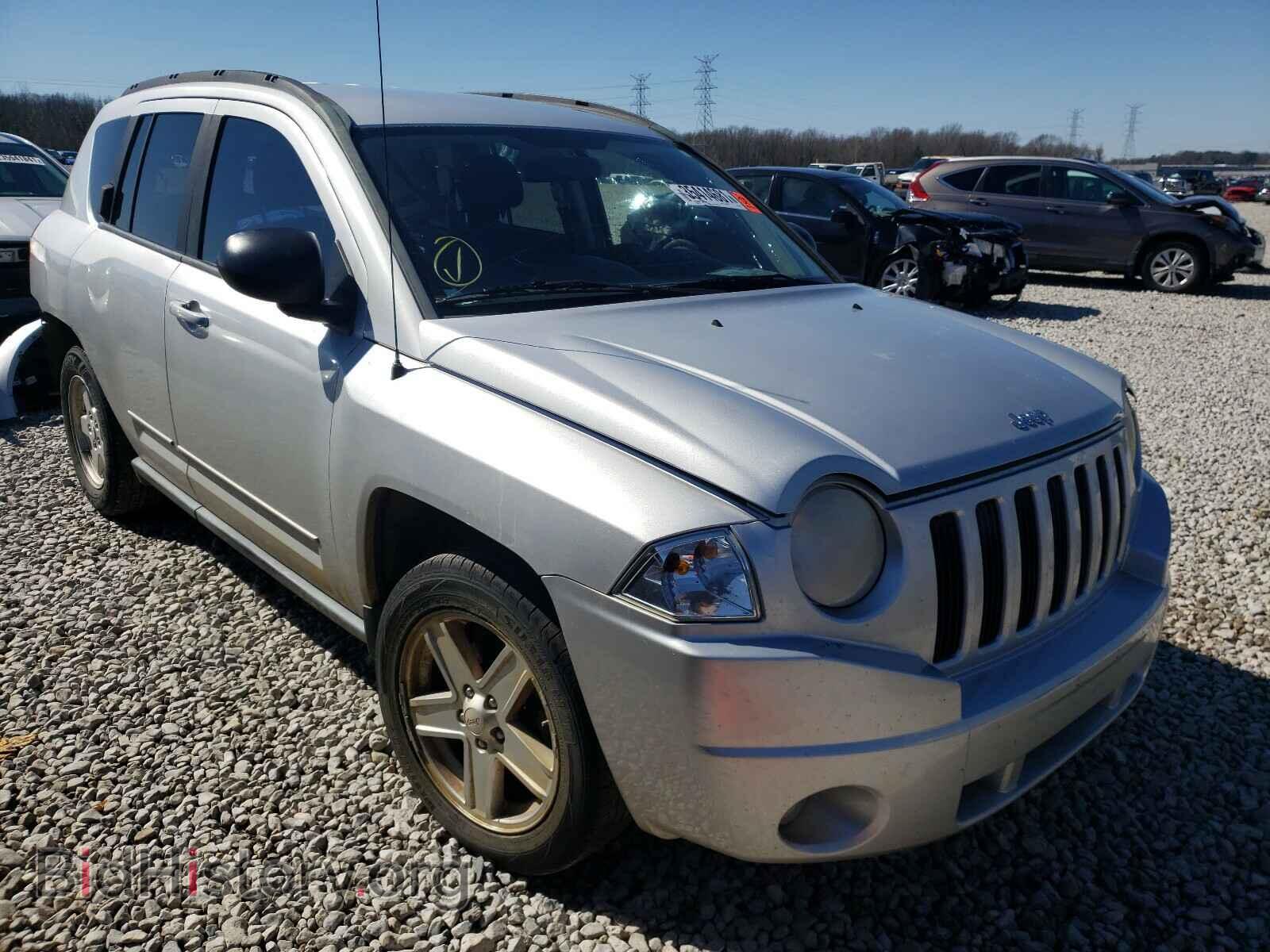 Фотография 1J4NT4FB1AD604741 - JEEP COMPASS 2010