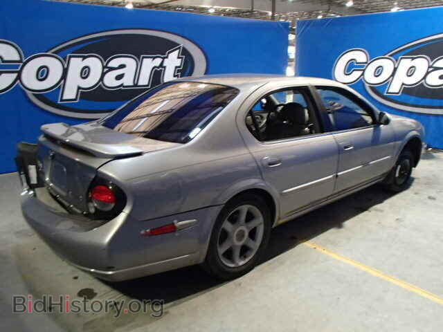 2000 NISSAN MAXIMA - VIN: JN1CA31AXYT009563 - Photo 4
