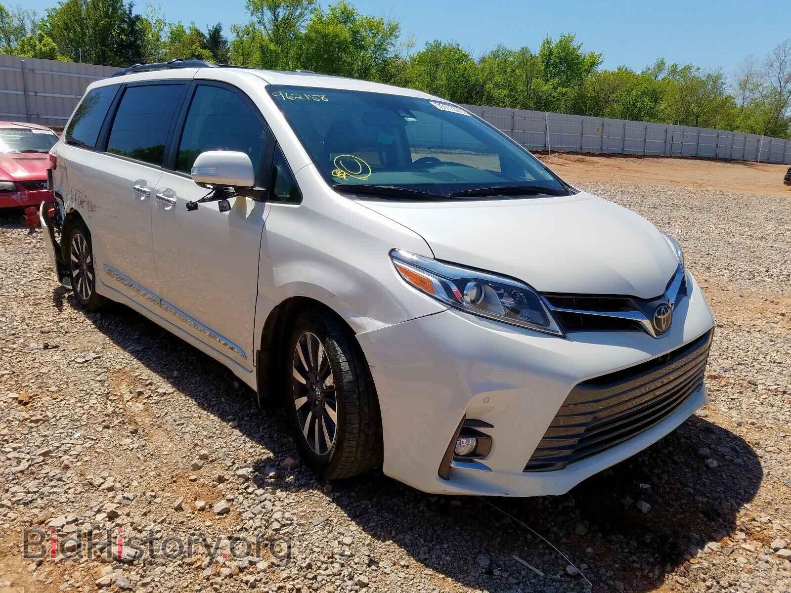 Photo 5TDYZ3DC3JS962158 - TOYOTA SIENNA 2018