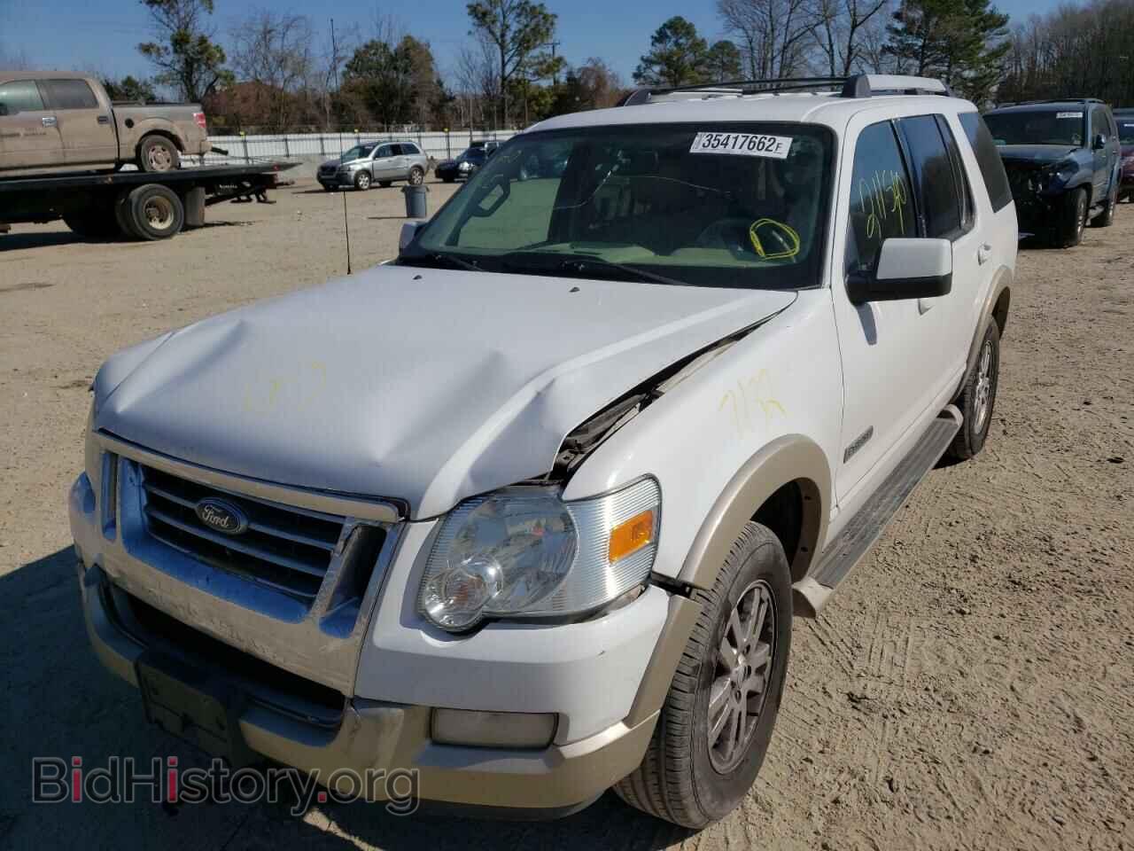 2006 FORD EXPLORER - VIN: 1FMEU64E06UA82196 - Photo 2