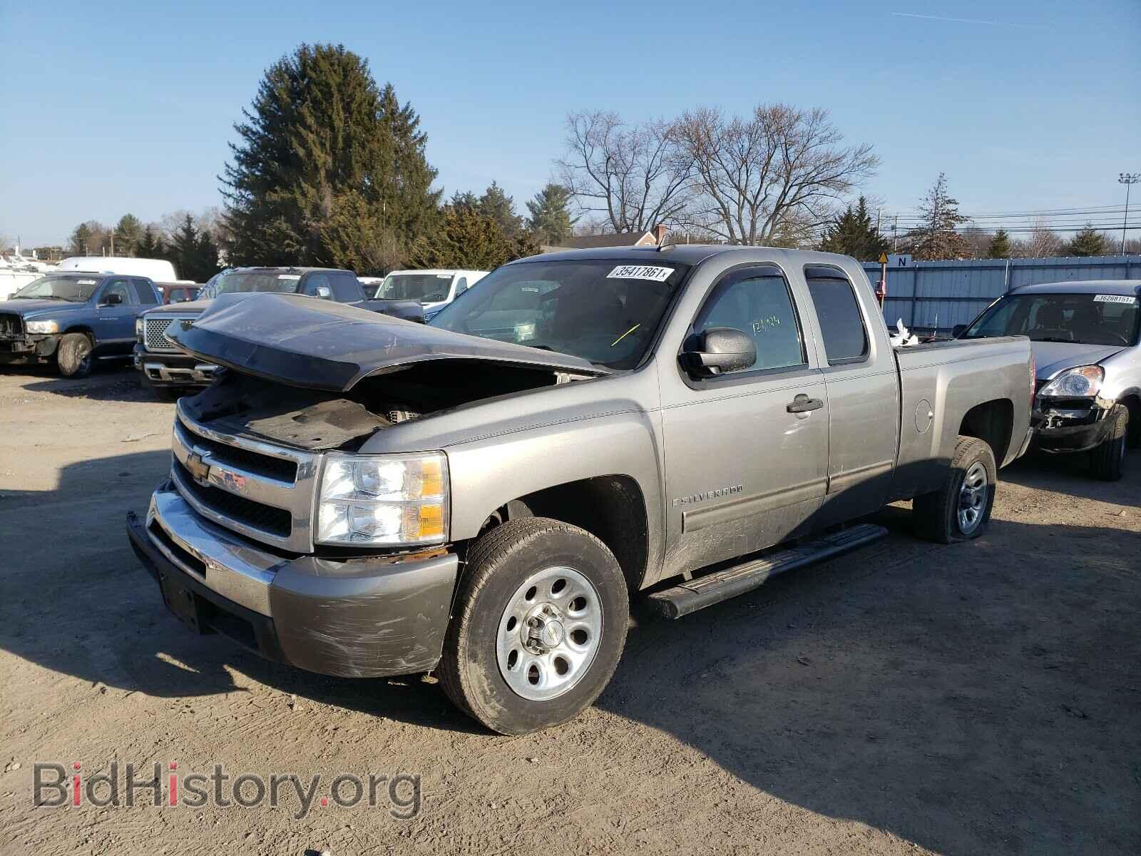 2009 CHEVROLET SILVERADO - VIN: 1GCEC19C69Z266468 - Фото 2