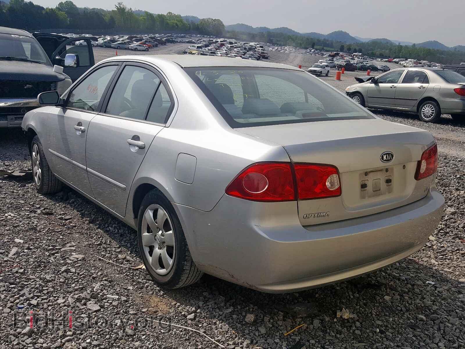 2008 KIA OPTIMA - VIN: KNAGE123785236489 - Фото 3