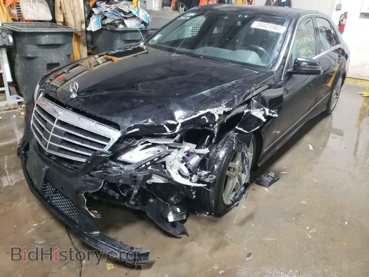2011 MERCEDES-BENZ E-CLASS - VIN: WDDHF9AB4BA495389 - Фото 2