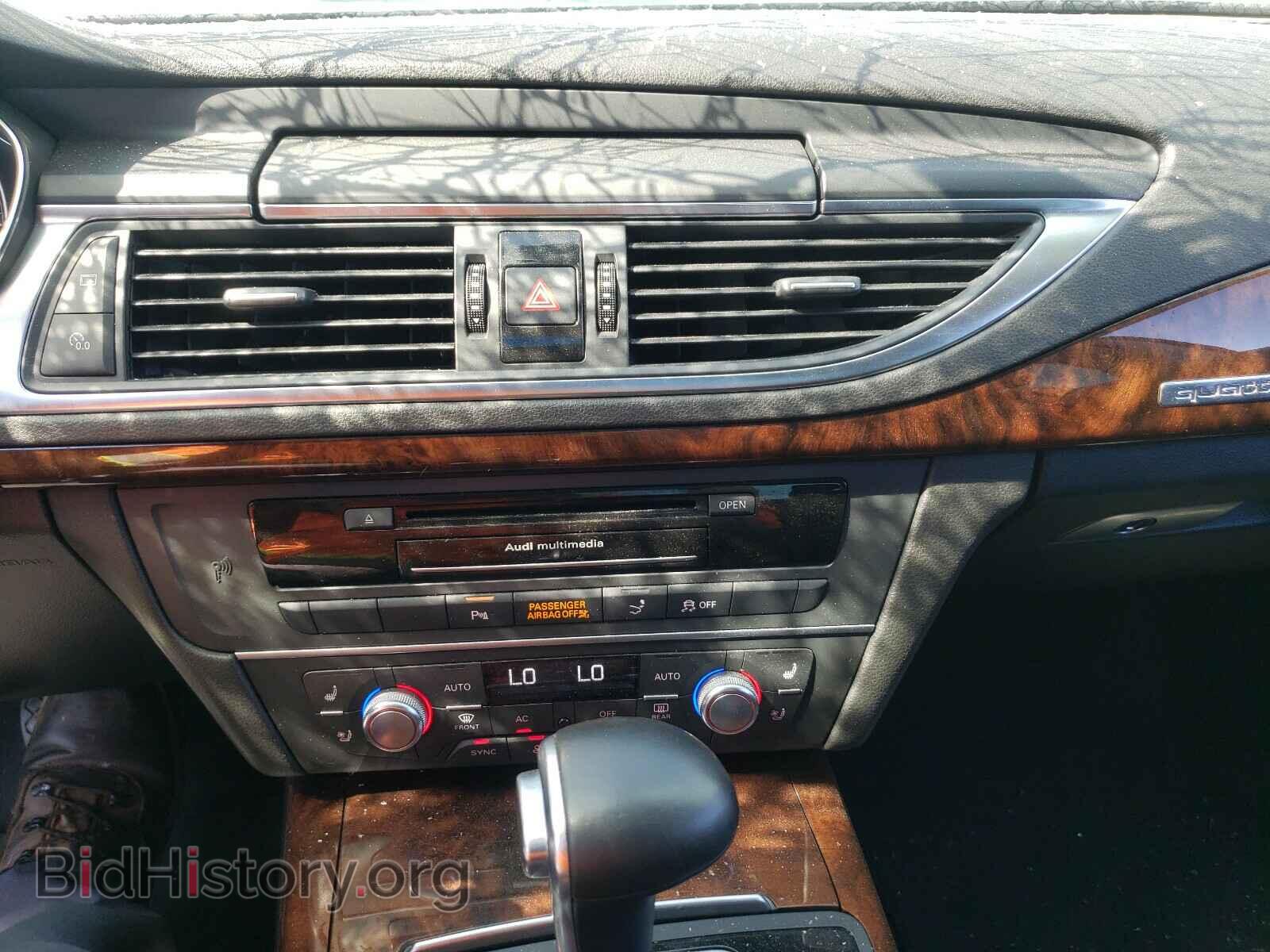 2012 AUDI A7 - VIN: WAUSGAFC2CN030276 - Фото 9