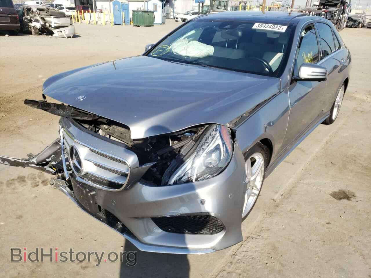 2014 MERCEDES-BENZ E-CLASS - VIN: WDDHF5KB4EB070762 - Фото 2