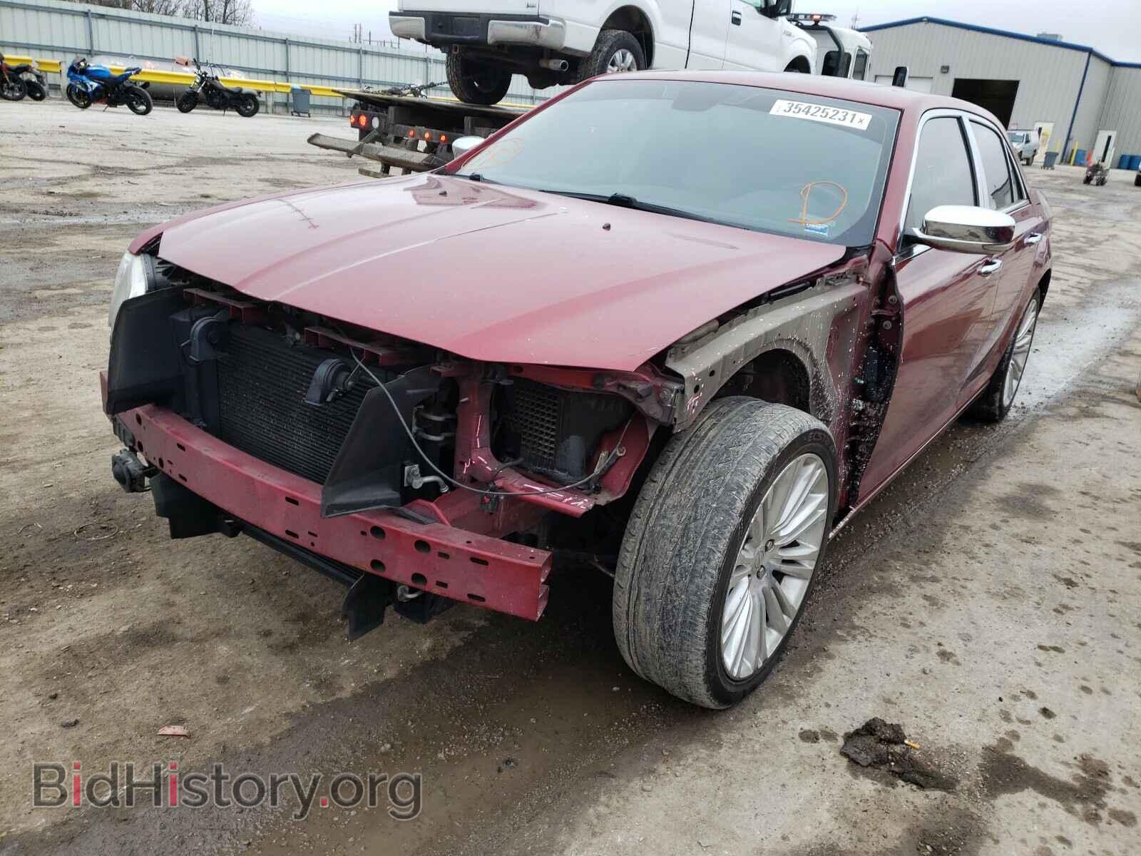 2011 CHRYSLER 300 - VIN: 2C3CA6CT6BH554830 - Фото 2