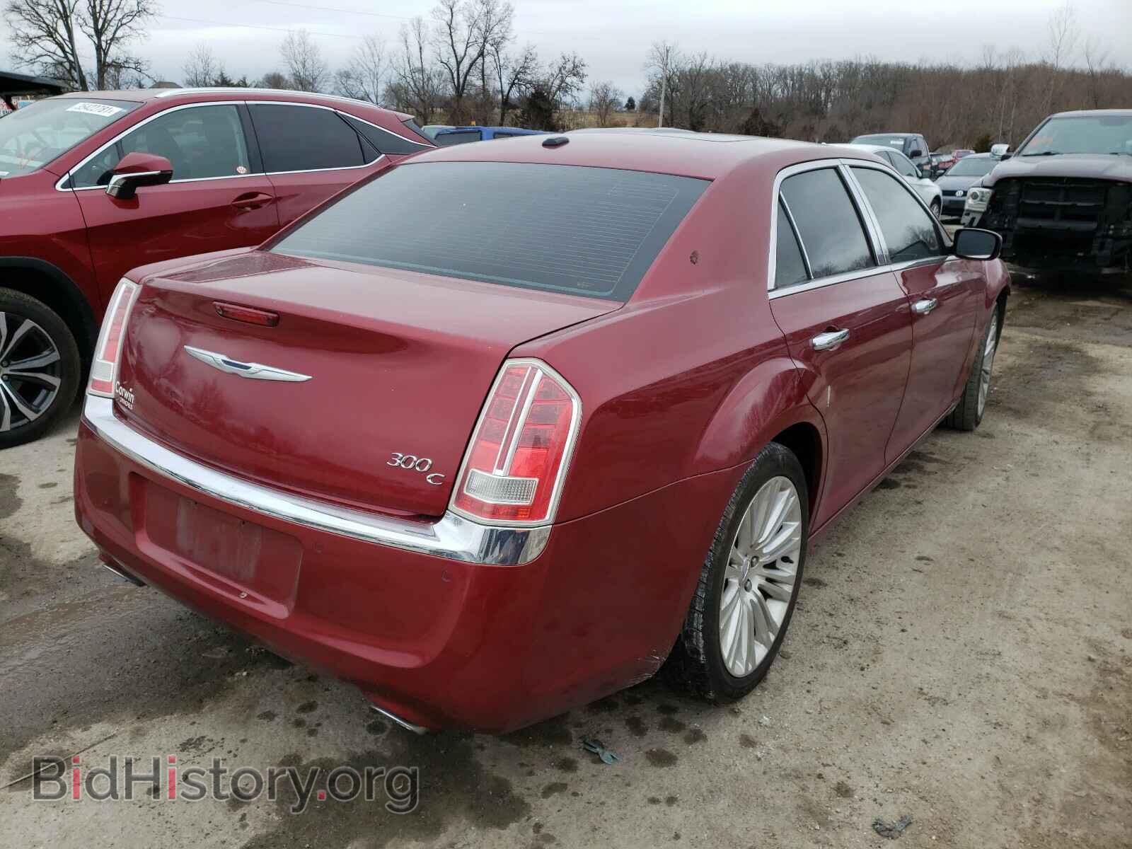 2011 CHRYSLER 300 - VIN: 2C3CA6CT6BH554830 - Фото 4