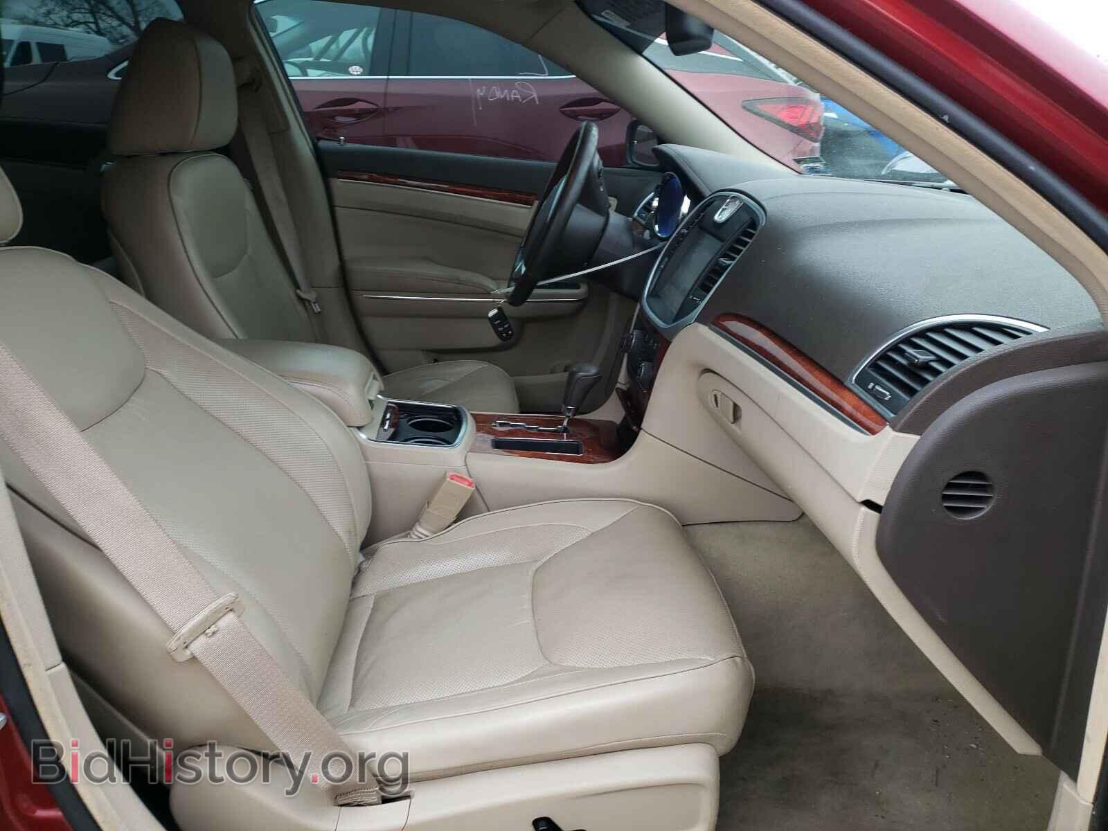 2011 CHRYSLER 300 - VIN: 2C3CA6CT6BH554830 - Фото 5
