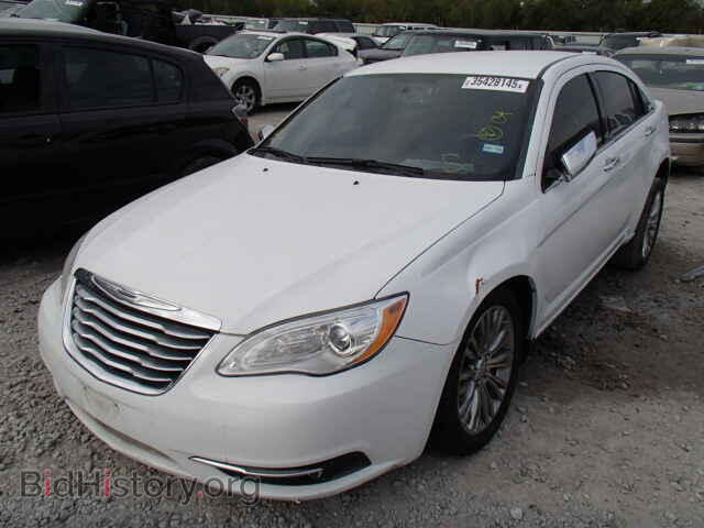 2011 CHRYSLER 200 - VIN: 1C3BC2FBXBN568903 - Фото 2
