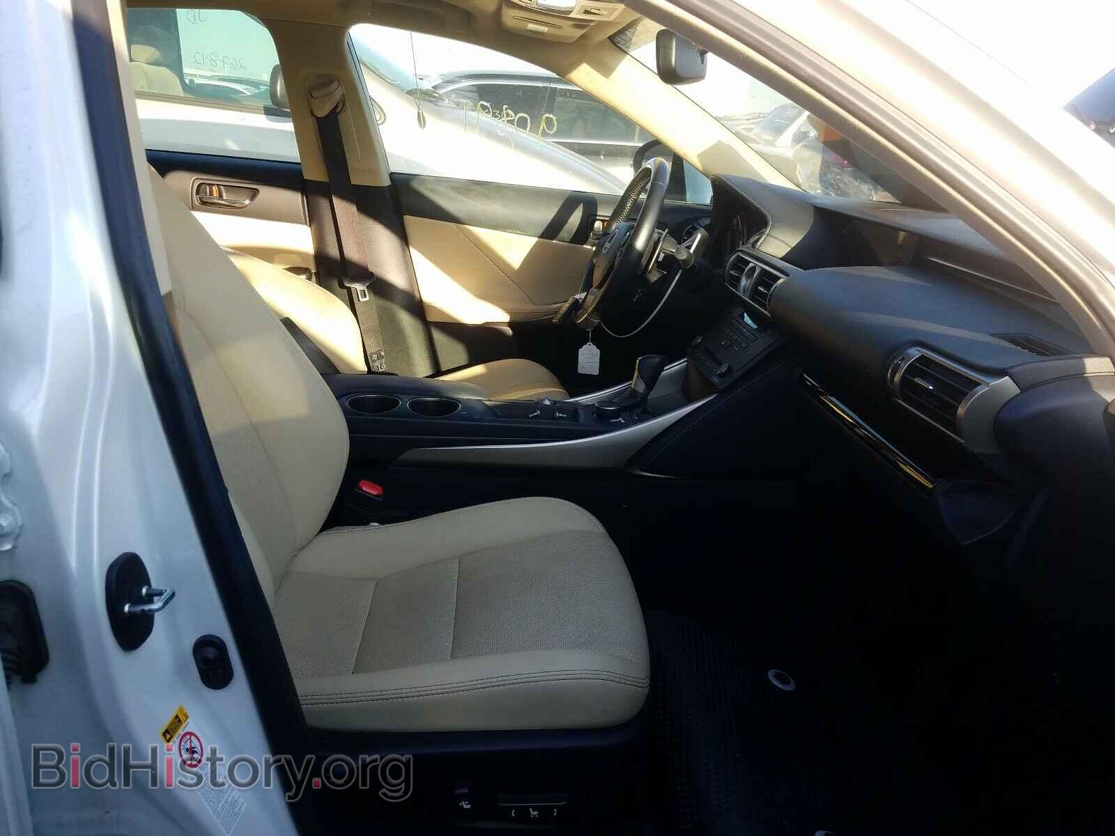 2016 LEXUS IS - VIN: JTHBA1D23G5016471 - Фото 5