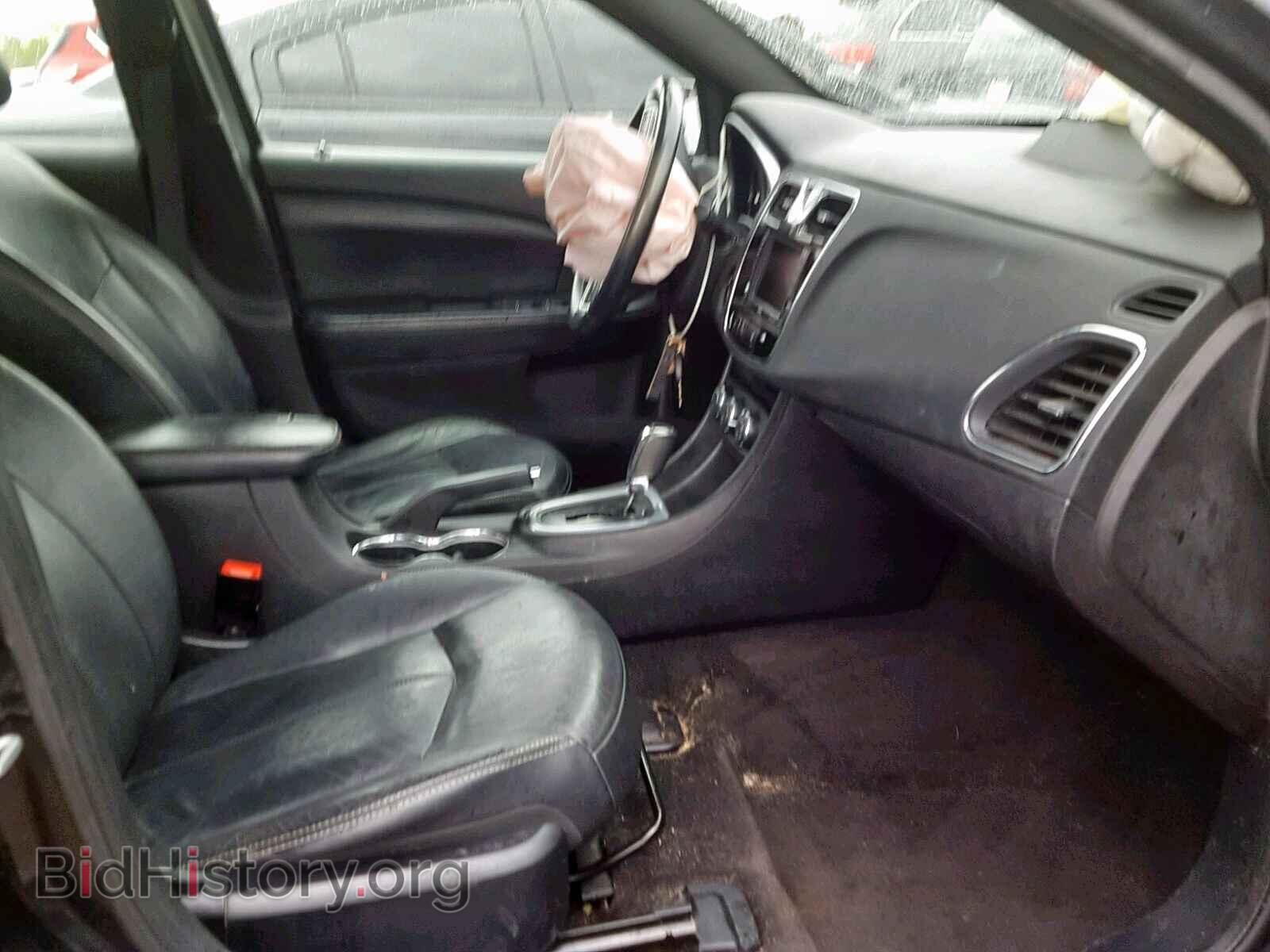 2011 CHRYSLER 200 - VIN: 1C3BC2FB8BN583092 - Фото 5