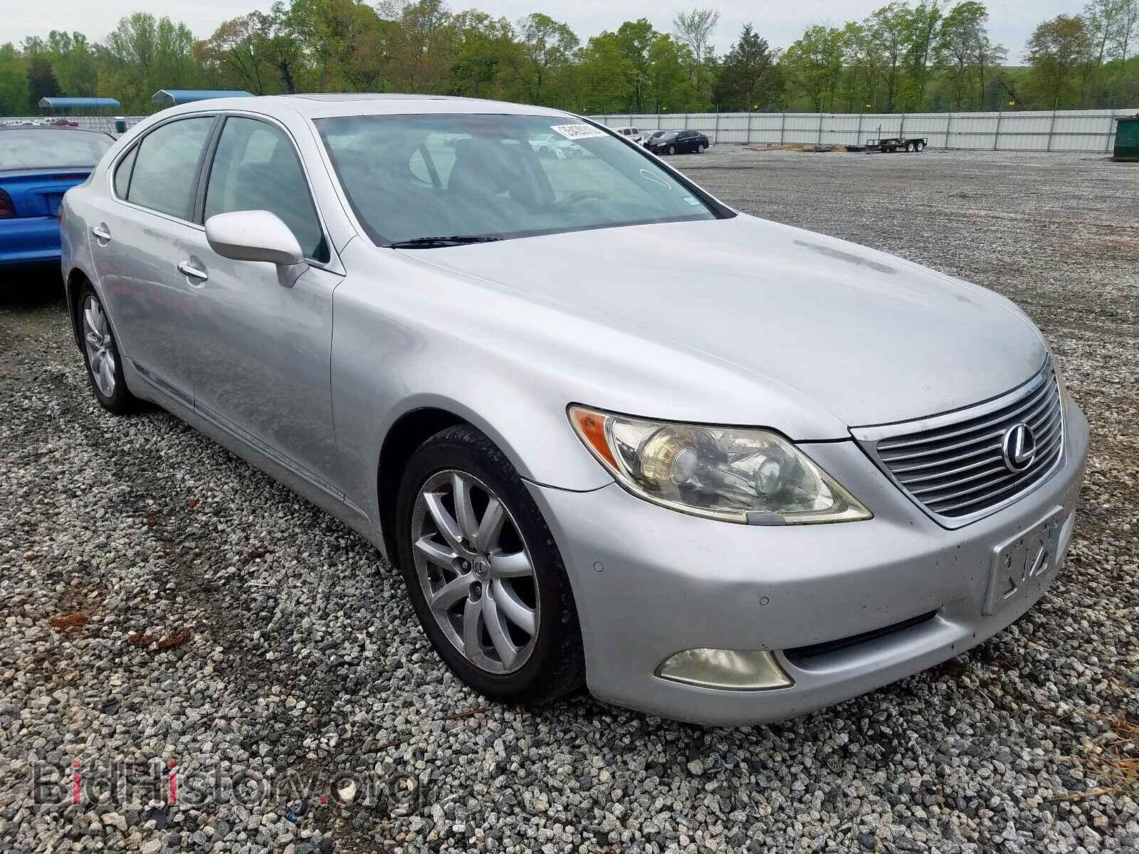Фотография JTHGL46F375002913 - LEXUS LS460 2007
