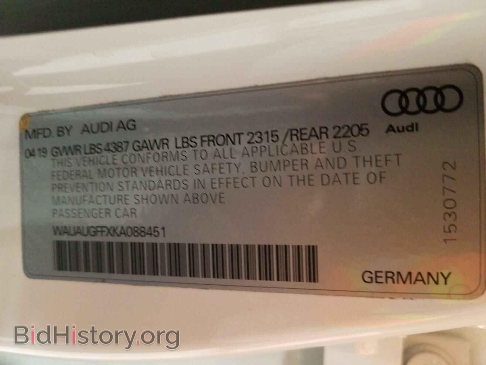 2019 AUDI A3 - VIN: WAUAUGFFXKA088451 - Фото 10
