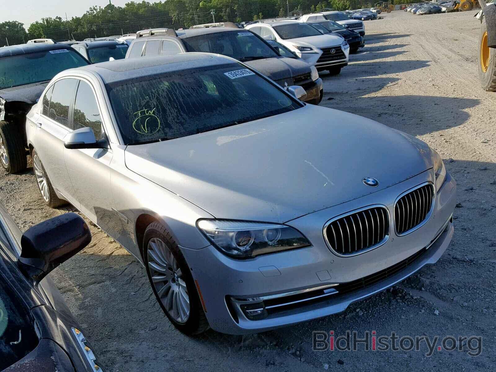 Photo WBAYE8C51DDE22089 - BMW 7 SERIES 2013