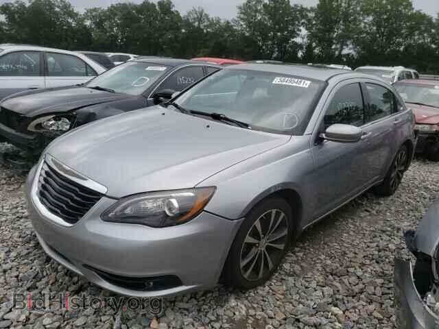 2013 CHRYSLER 200 - VIN: 1C3CCBBG7DN715929 - Фото 2