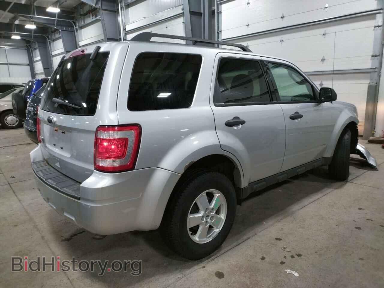 2011 FORD ESCAPE - VIN: 1FMCU0D77BKA14621 - Фото 4