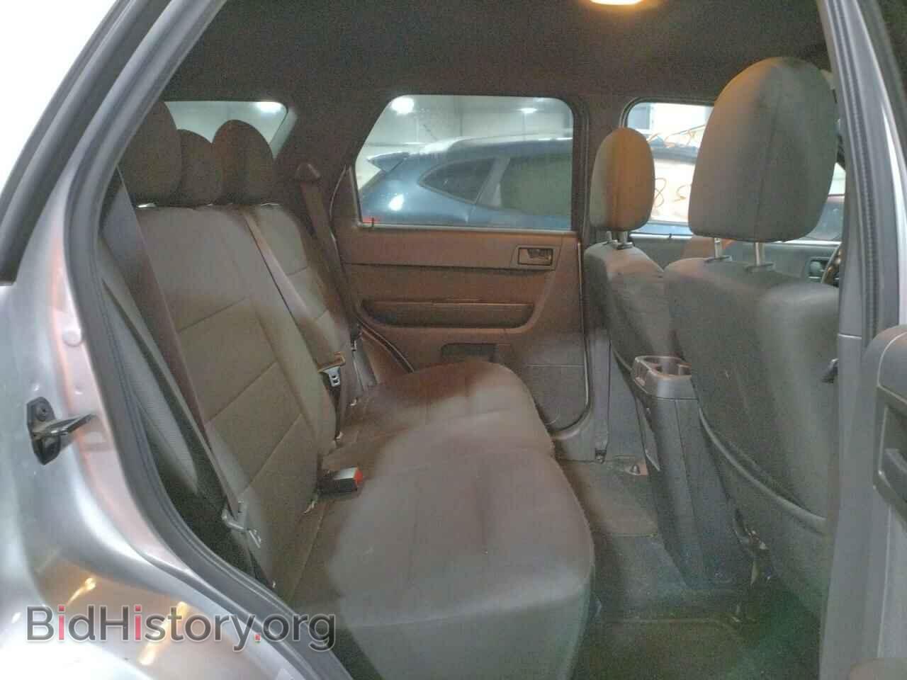 2011 FORD ESCAPE - VIN: 1FMCU0D77BKA14621 - Фото 6
