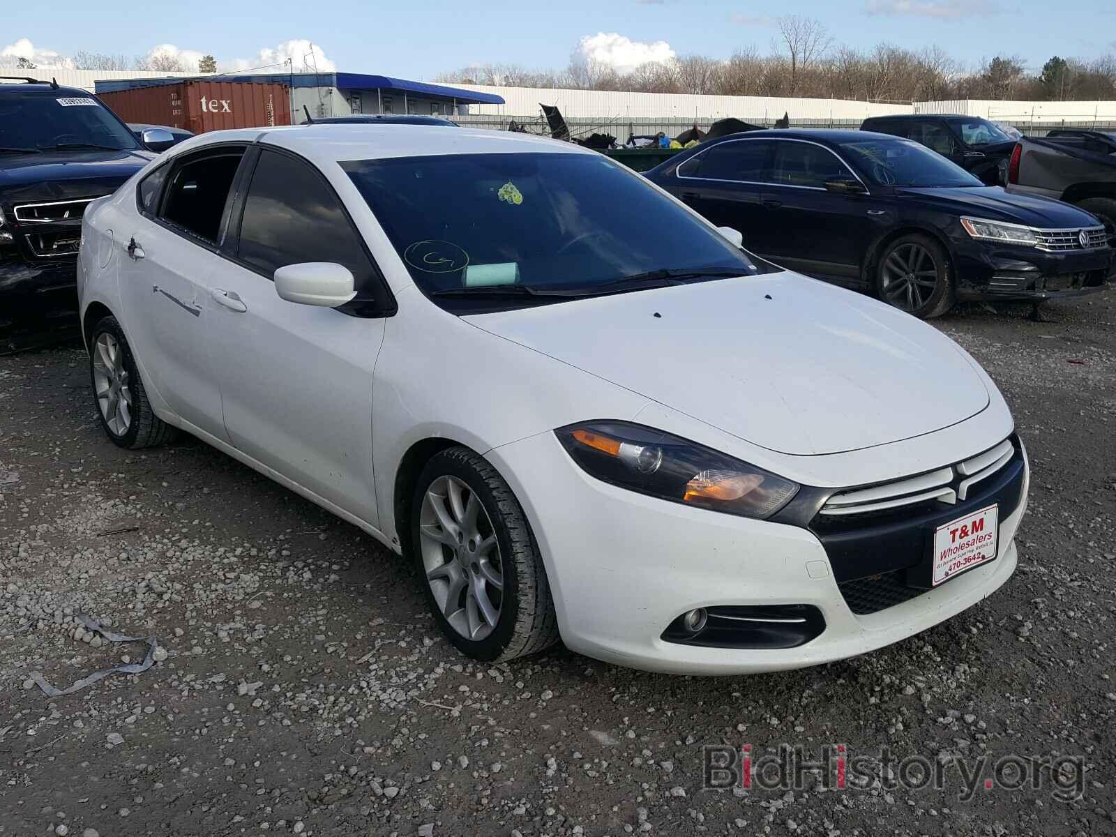 Photo 1C3CDFBA3DD142064 - DODGE DART 2013