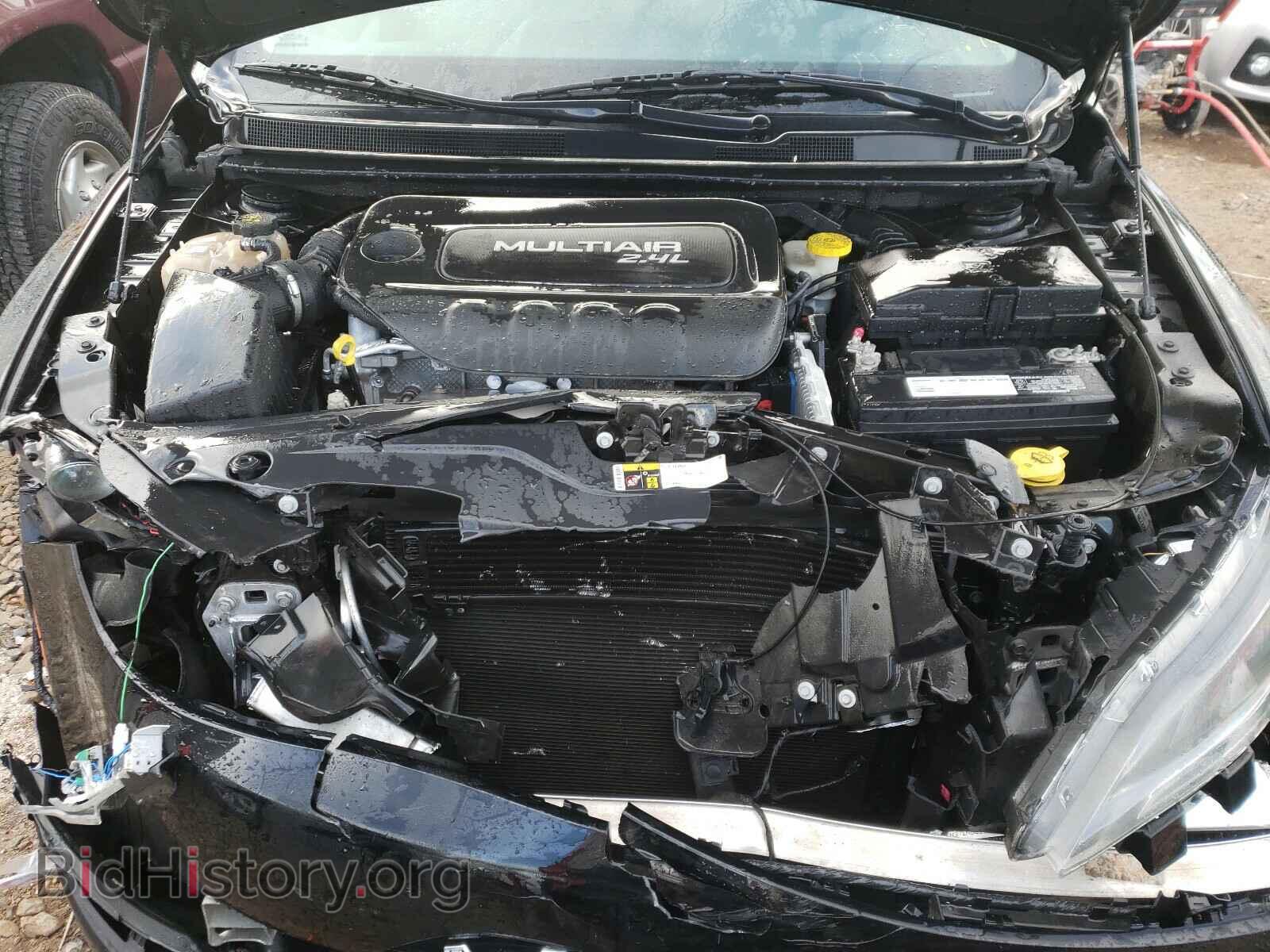 2016 CHRYSLER 200 - VIN: 1C3CCCABXGN151032 - Фото 7