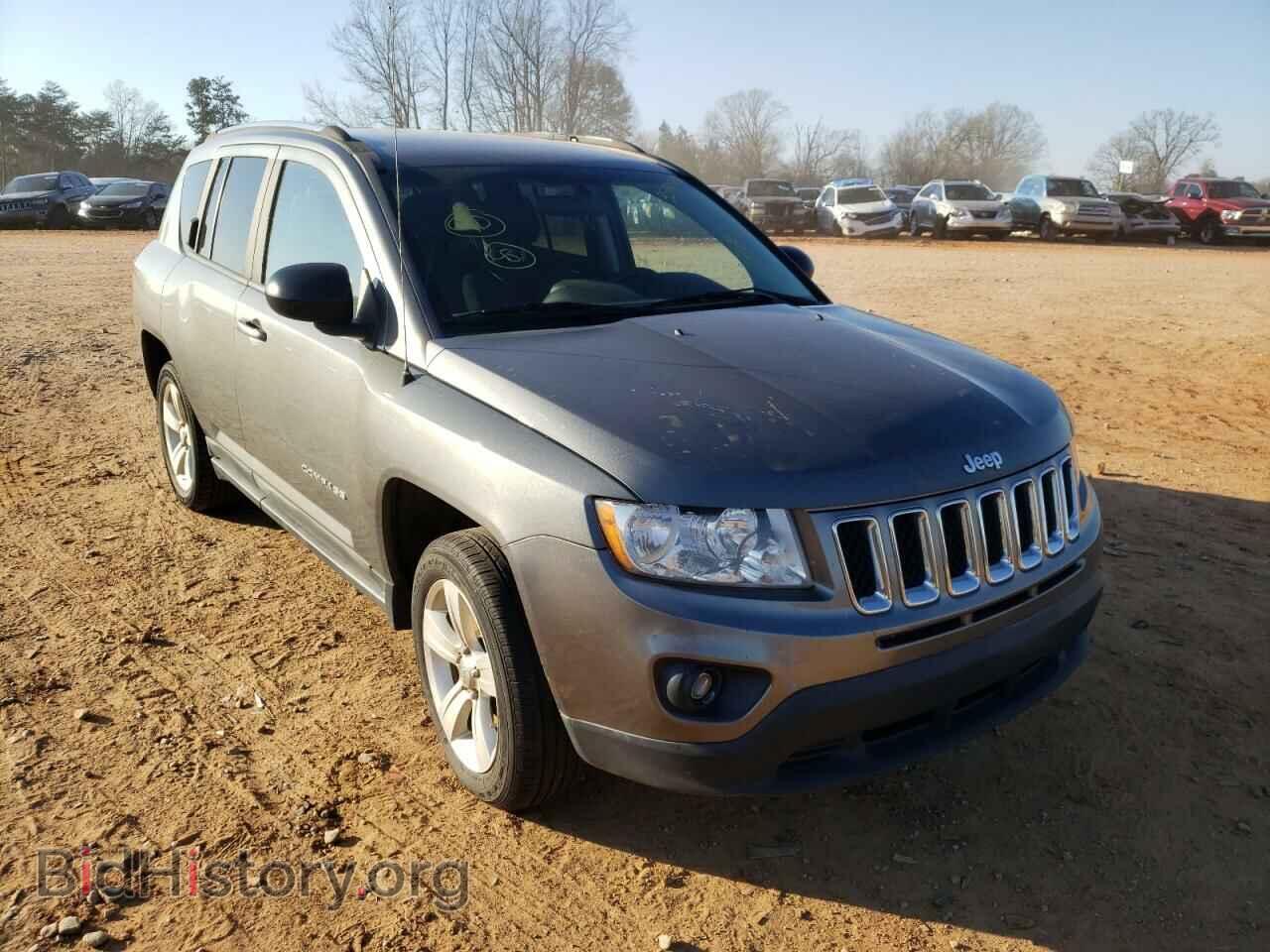 Photo 1J4NF1FB0BD278986 - JEEP COMPASS 2011
