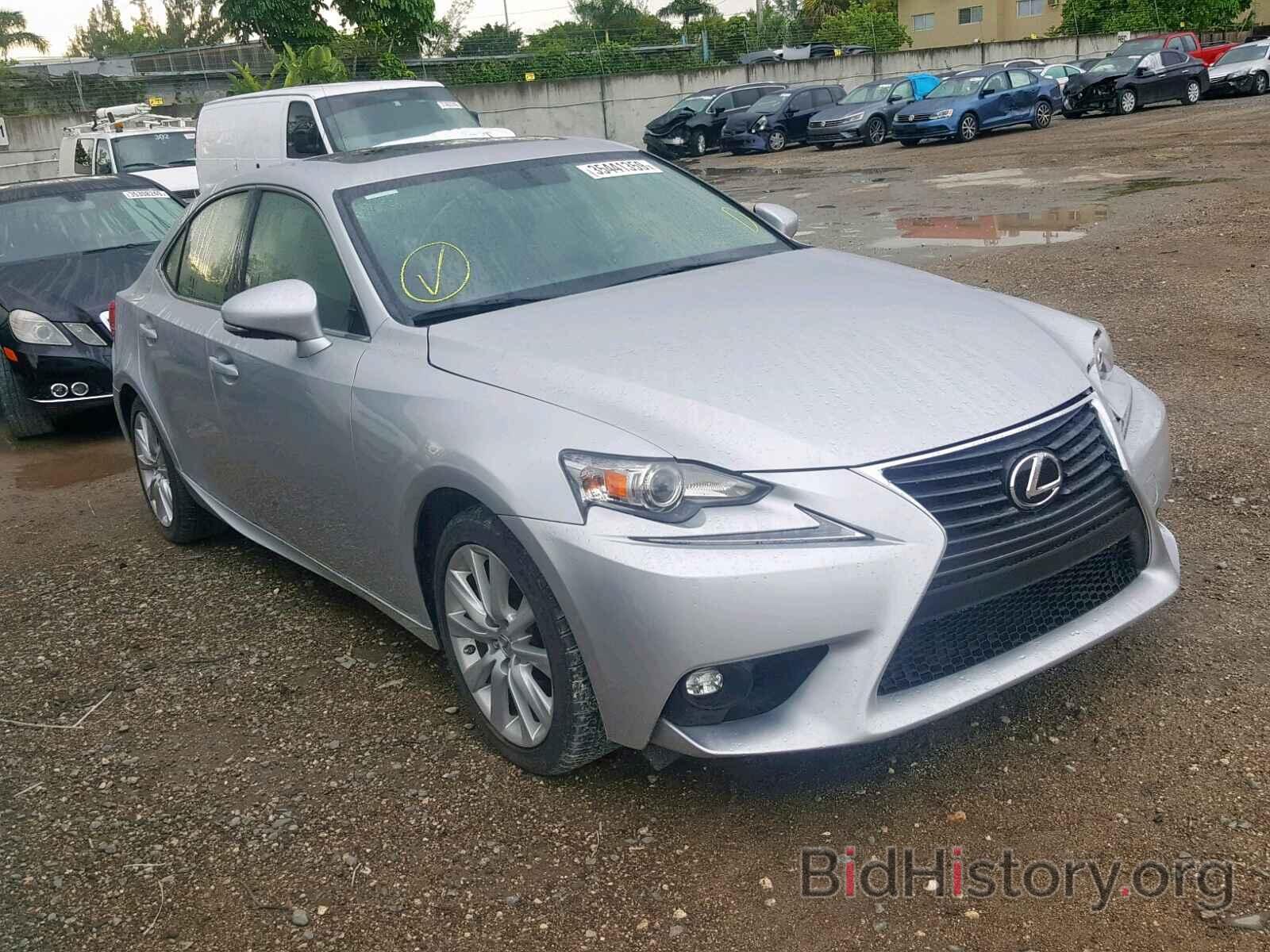 Photo JTHBA1D24G5018181 - LEXUS IS 2016