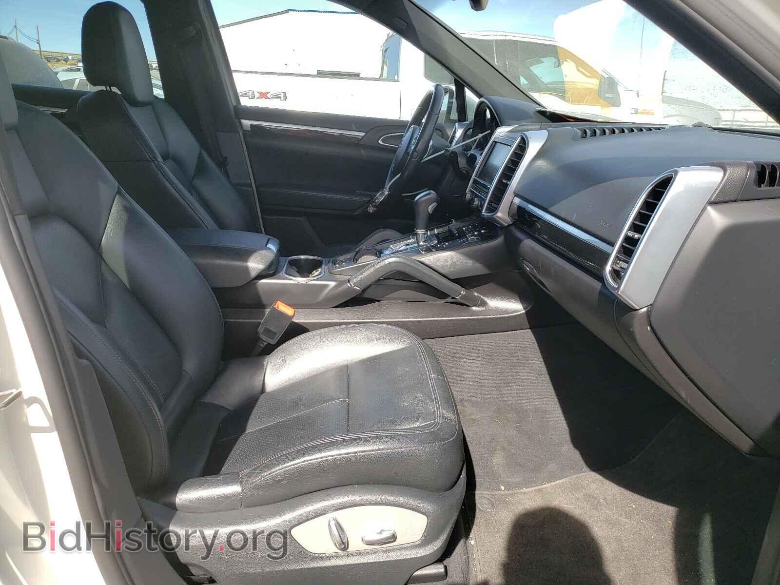 2011 PORSCHE CAYENNE - VIN: WP1AA2A26BLA05247 - Фото 5