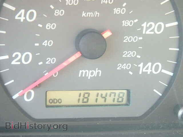 2000 MAZDA 626 - VIN: 1YVGF22D5Y5115212 - Фото 8