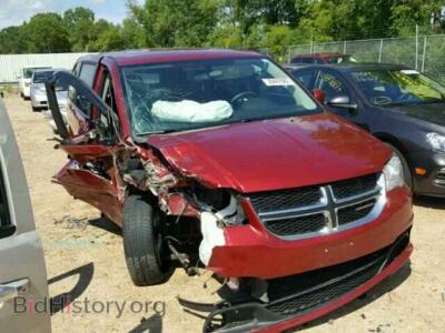2011 Dodge CARAVAN Grand Cara, красный — VIN 2D4RN3DG8BR602206, Copart