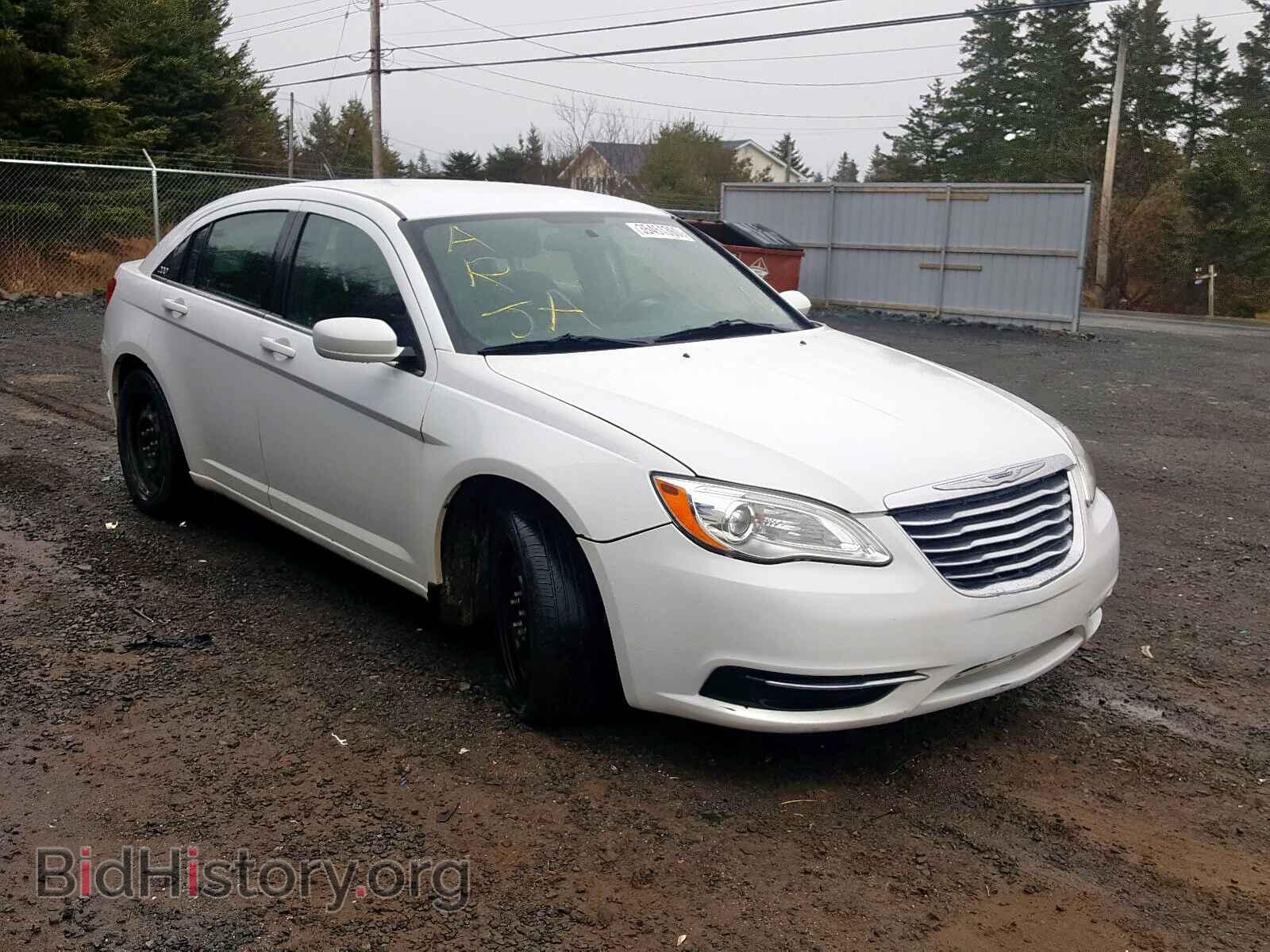 Photo 1C3BC4FB2BN547197 - CHRYSLER 200 2011