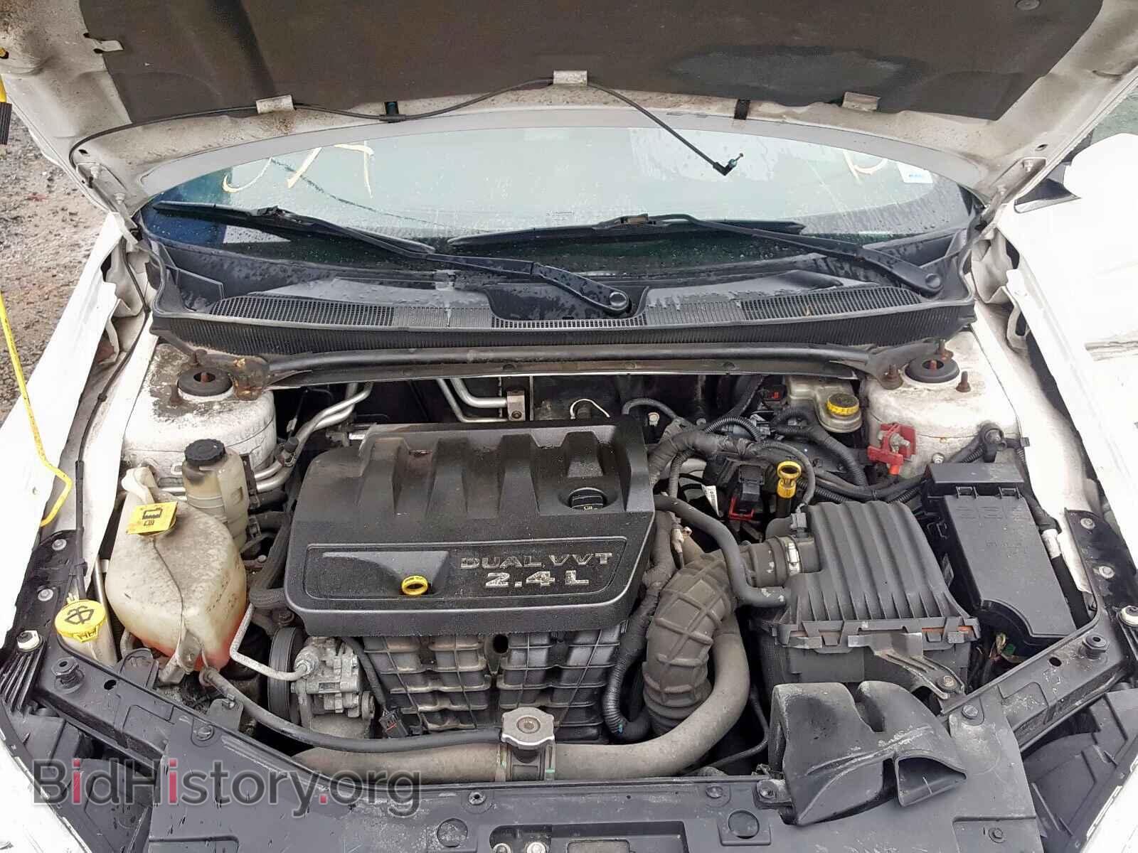 2011 CHRYSLER 200 - VIN: 1C3BC4FB2BN547197 - Фото 7