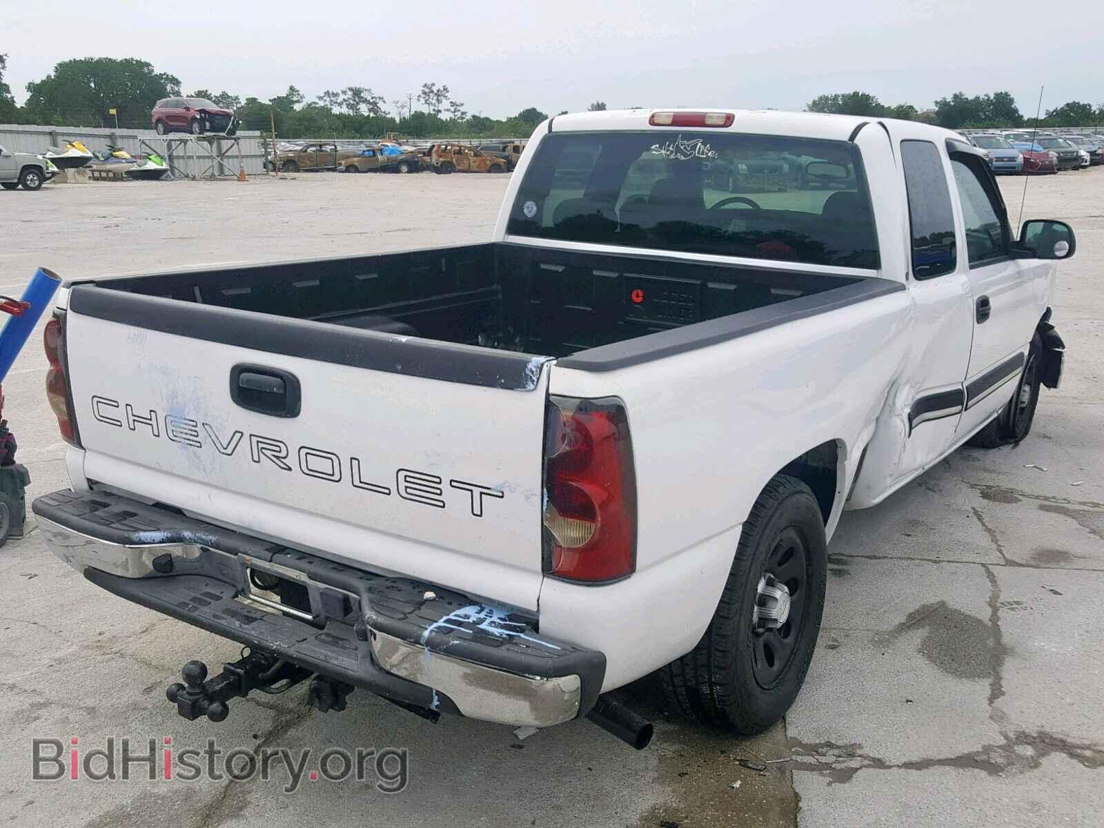 2005 CHEVROLET SILVERADO - VIN: 2GCEC19V651111908 - Photo 4