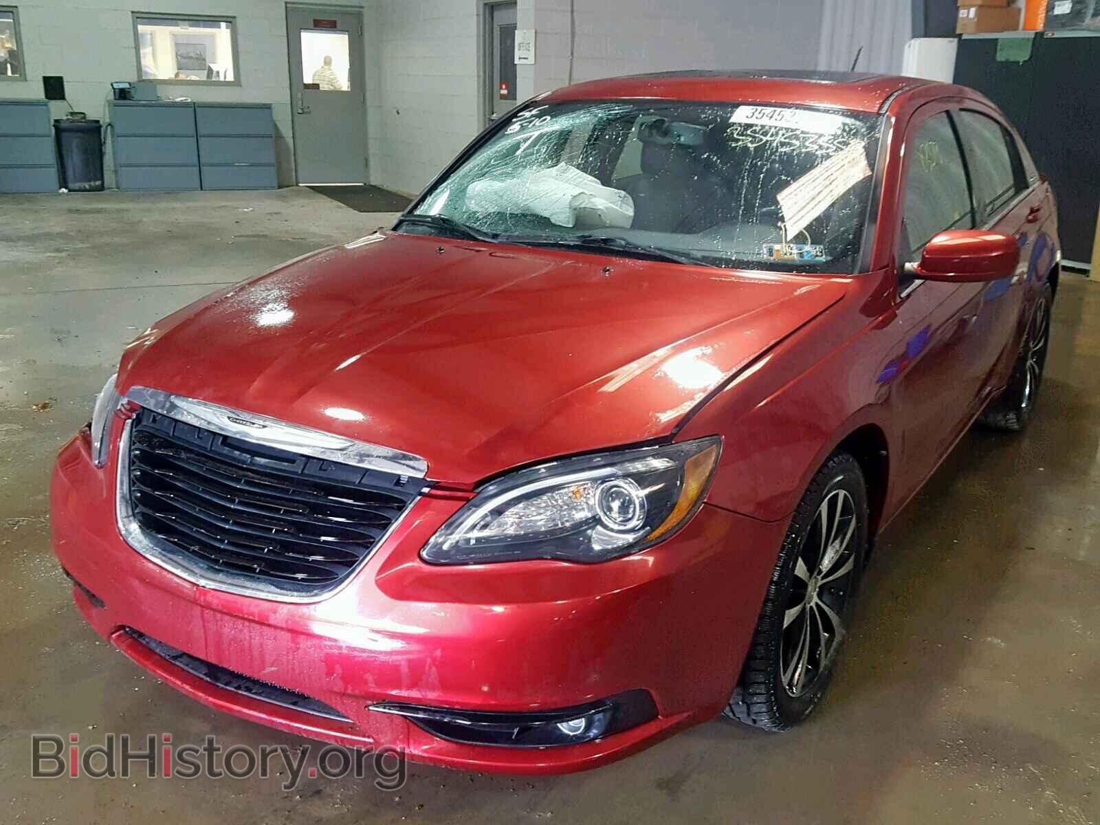 2012 CHRYSLER 200 - VIN: 1C3CCBHG7CN109360 - Фото 2