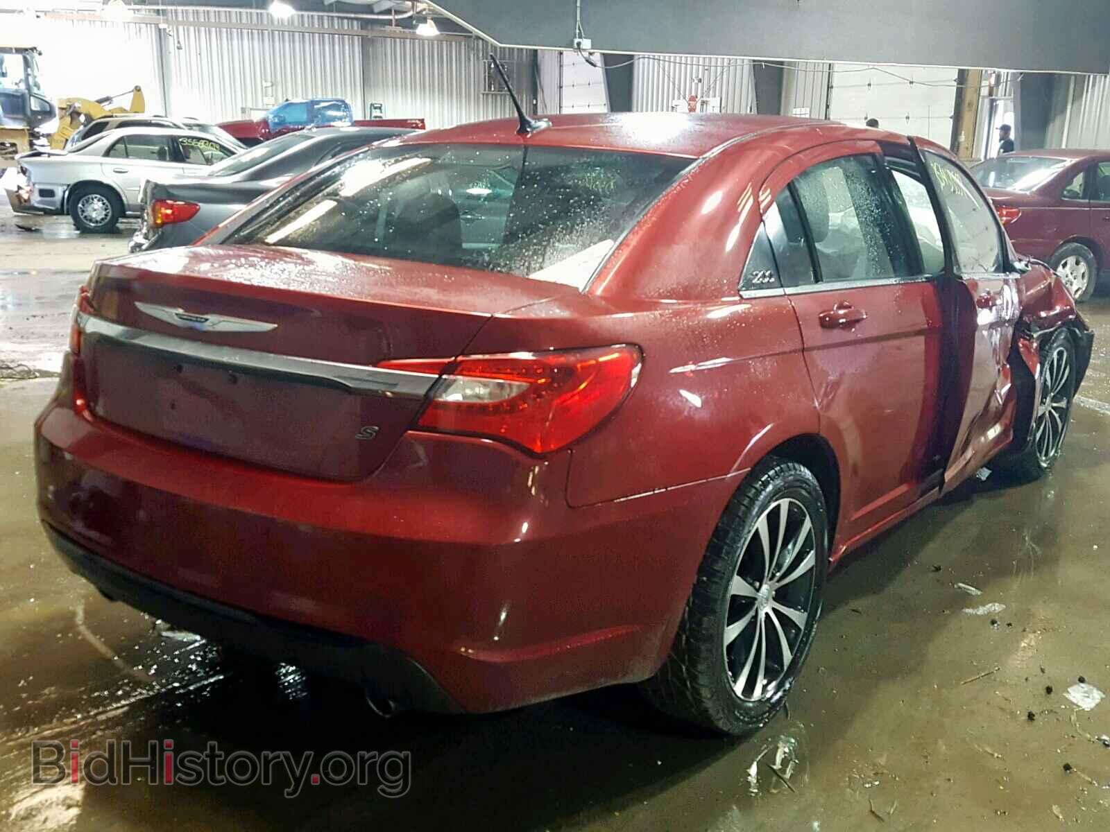 2012 CHRYSLER 200 - VIN: 1C3CCBHG7CN109360 - Фото 4