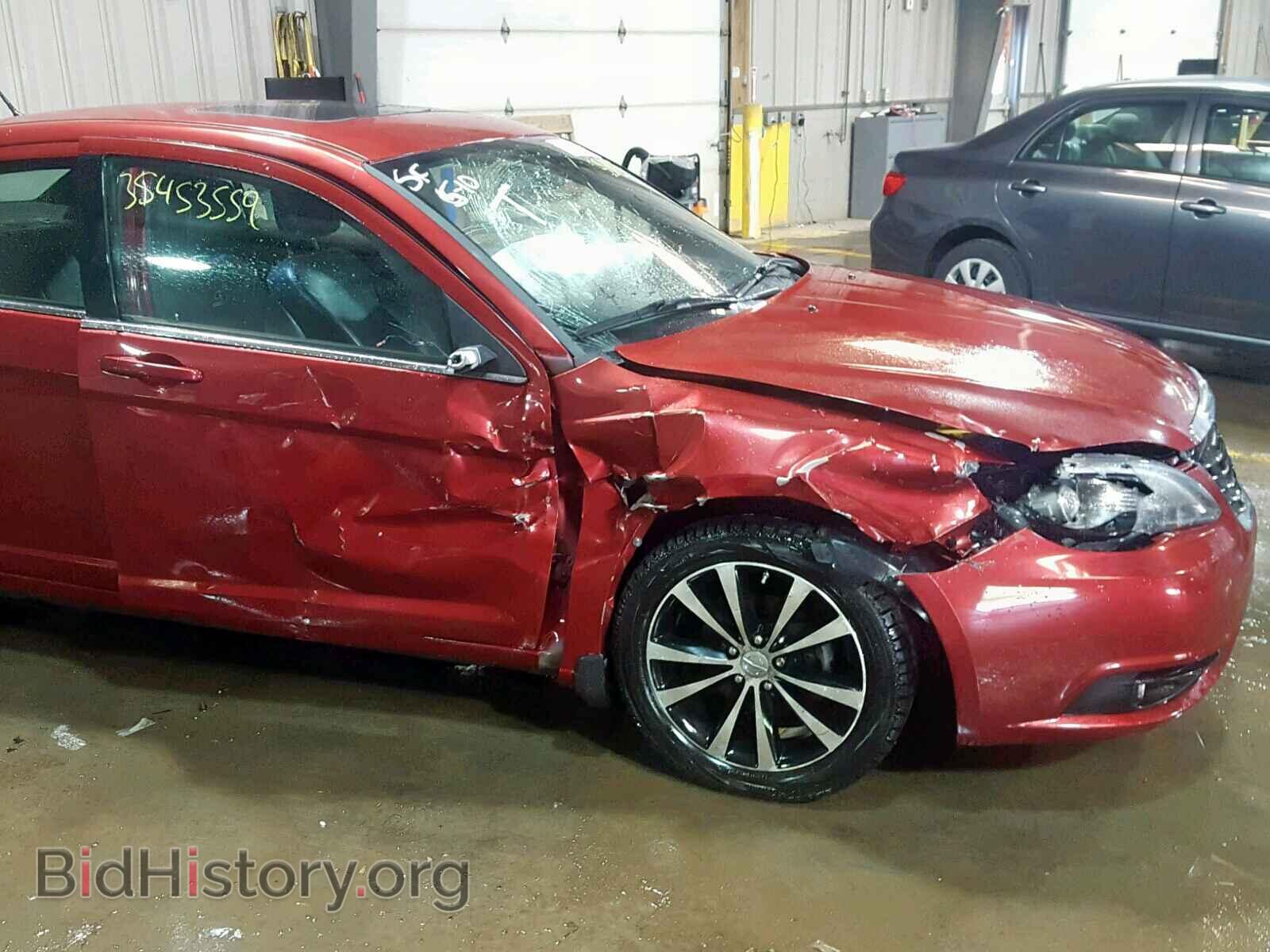 2012 CHRYSLER 200 - VIN: 1C3CCBHG7CN109360 - Фото 9